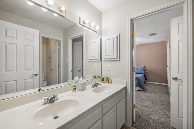 $999,500 | 502 Lost Valley, Kerrville, TX 78028