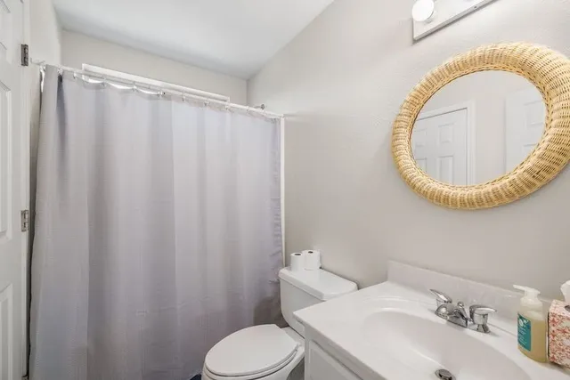 $999,500 | 502 Lost Valley, Kerrville, TX 78028