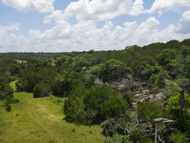 $999,500 | 502 Lost Valley, Kerrville, TX 78028