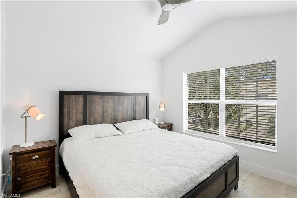 775 Hampton Circle, Unit 133 Naples, FL 34105 - Photo 15 of 19