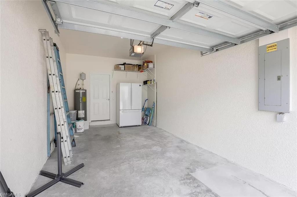 775 Hampton Circle, Unit 133 Naples, FL 34105 - Photo 18 of 19