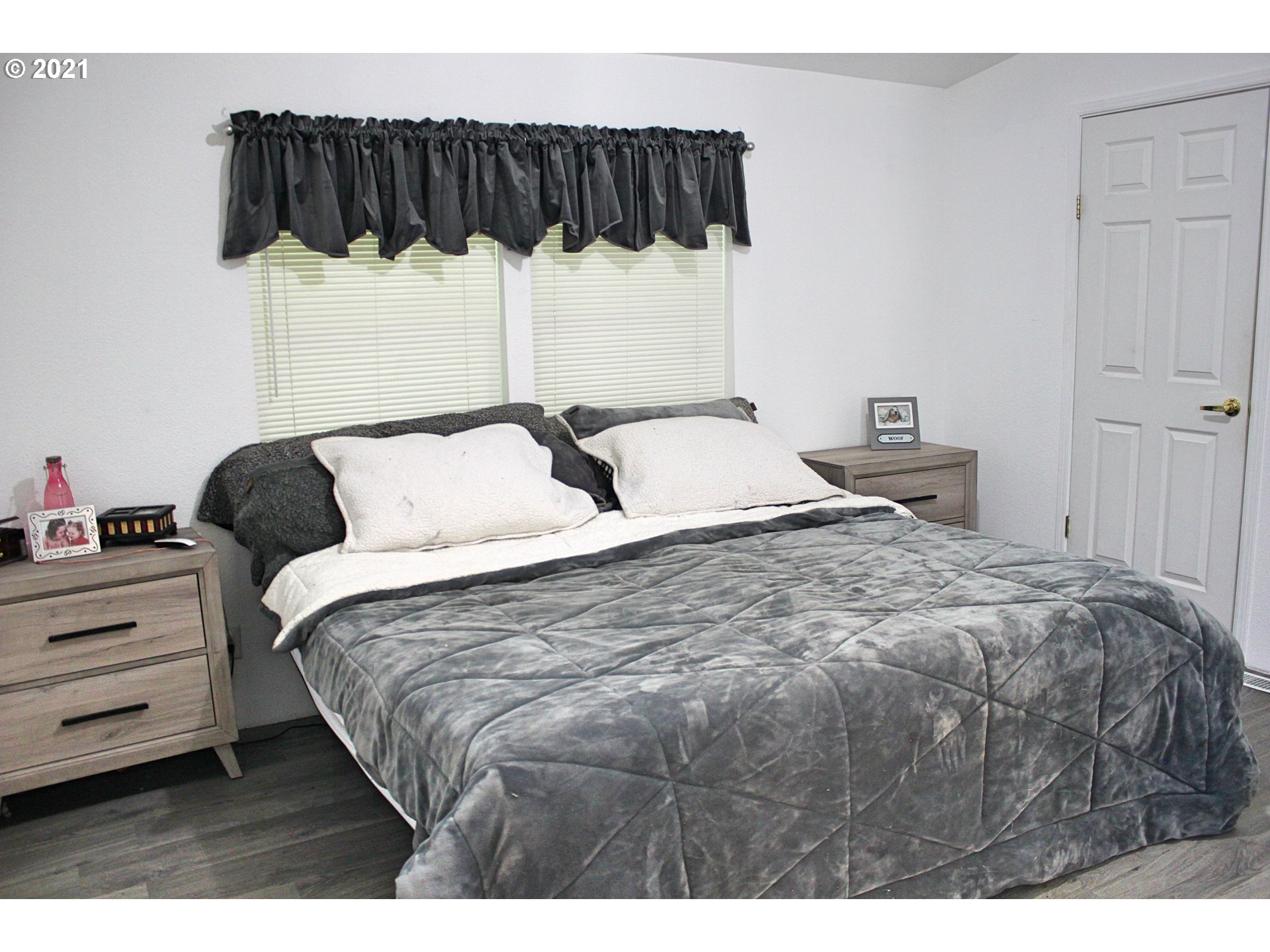 56550 North Bank Road Blue River, OR 97413 - Photo 8 of 21 Gallery Image 8