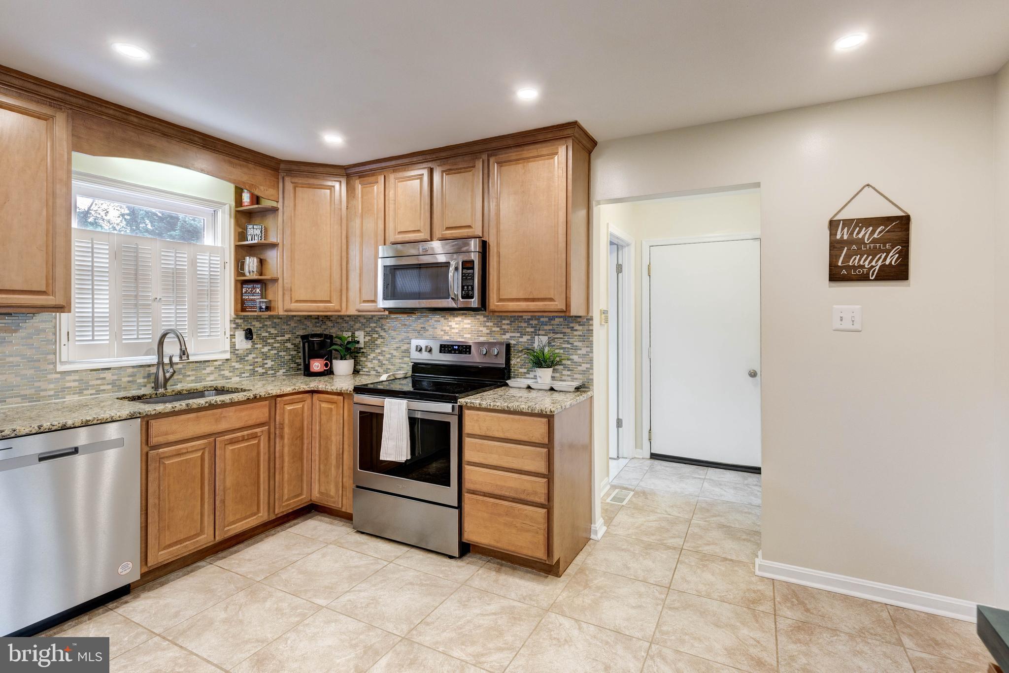 1309 Naugahyde Road Westminster, MD 21157 - Photo 24 of 50 Custom Backsplash