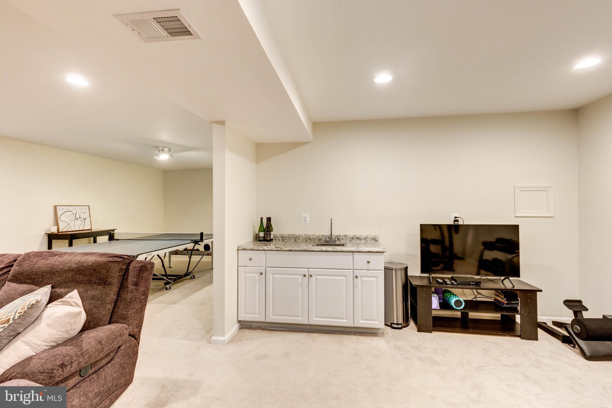 1309 Naugahyde Road Westminster, MD 21157 - Photo 45 of 50 Wet Bar