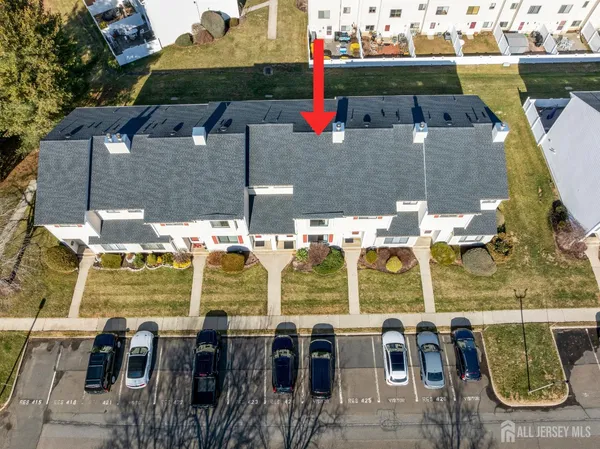 $2,995 | 424 Middlewood Road, Middletown, NJ 07748