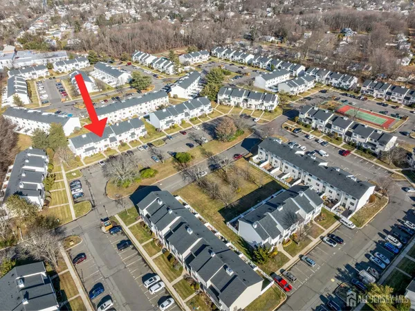 $2,995 | 424 Middlewood Road, Middletown, NJ 07748