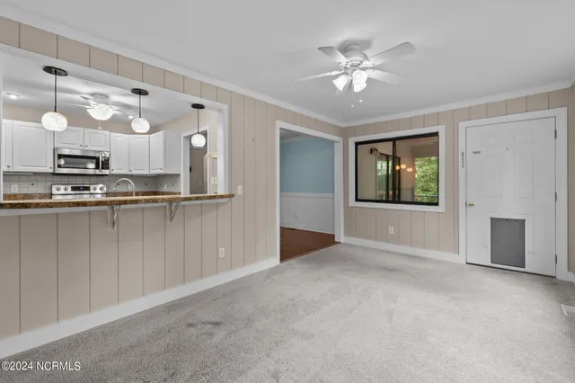 $2,100 | 221 Firetree Lane, West End, NC 27376