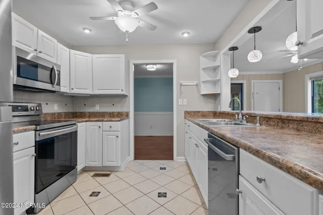 $2,100 | 221 Firetree Lane, West End, NC 27376