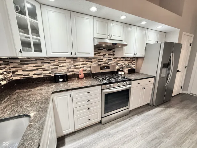 $429,900 | 707 Carya Square, Columbus, IN 47201