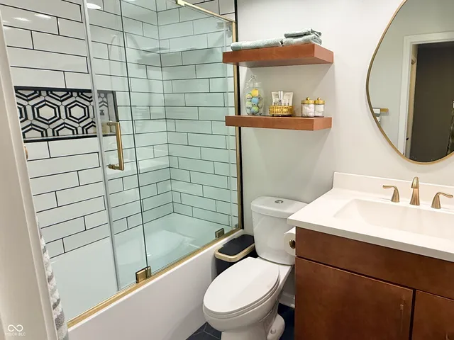 $429,900 | 707 Carya Square, Columbus, IN 47201