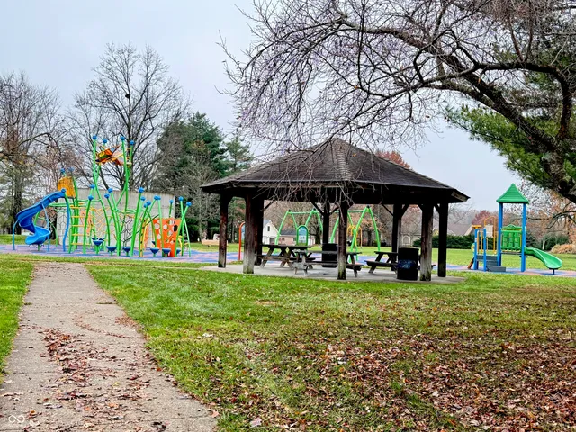 $429,900 | 707 Carya Square, Columbus, IN 47201