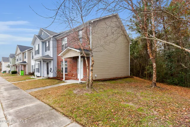 $1,450 | 100 Apache Trail, Havelock, NC 28532