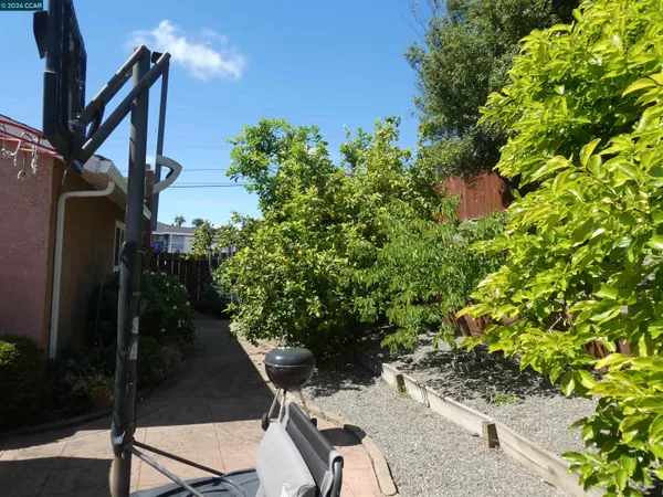 $700,000 | 2908 Sargent Avenue, San Pablo, CA 94806