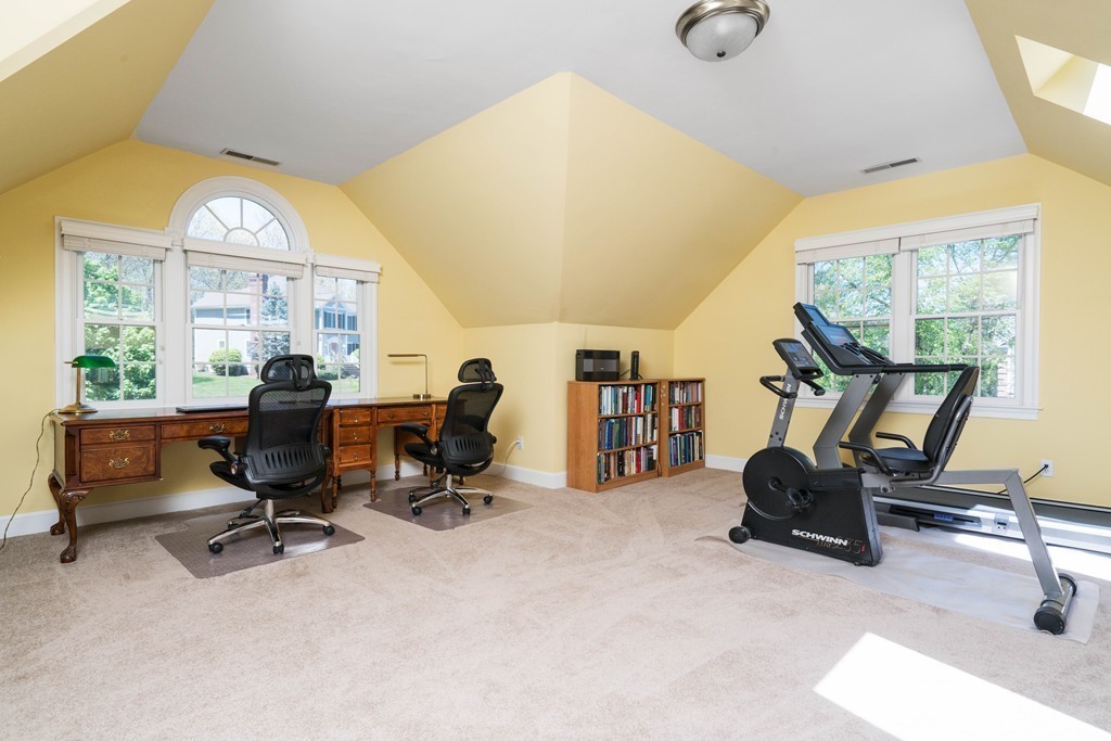18 Battle Flagg Road Bedford, MA 01730 - Photo 16 of 22