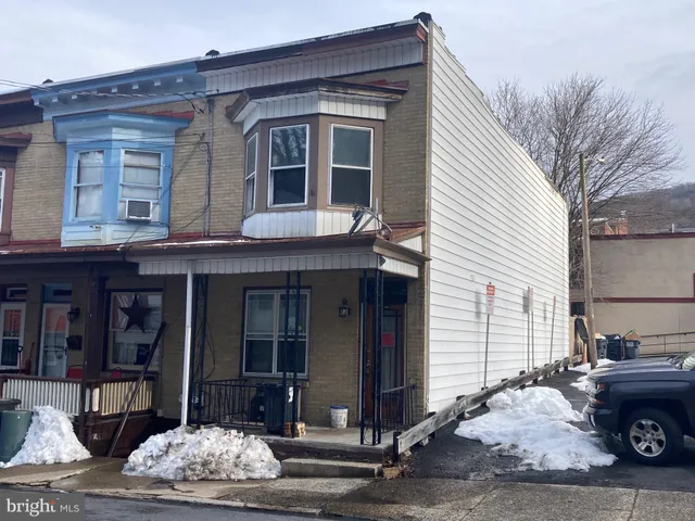 $99,995 | 623 West Arch Street, Pottsville, PA 17901