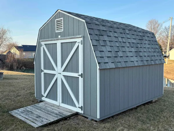 $229,900 | 1605 Greenfield Lane, Bluffton, IN 46714