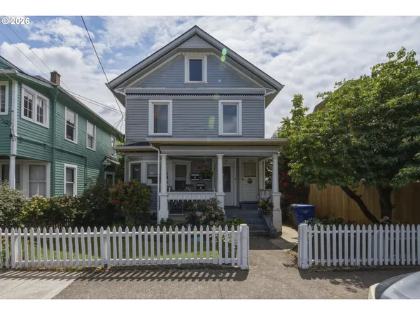 $599,900 | 308 High Street, Oregon City, OR 97045