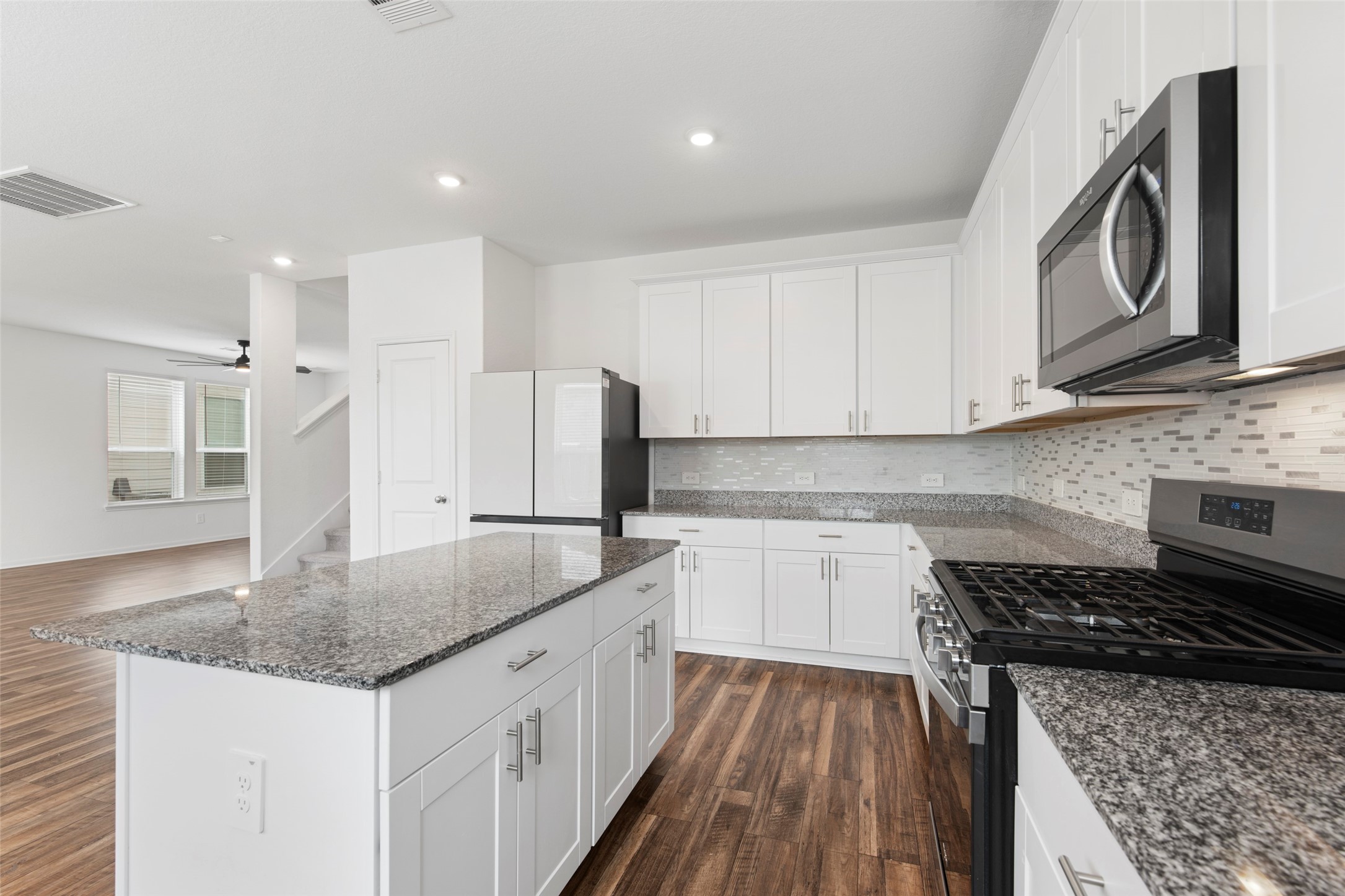 5730 Finely Run St Spring Spring, TX 77373 - Photo 16 of 35 Gallery Image 16