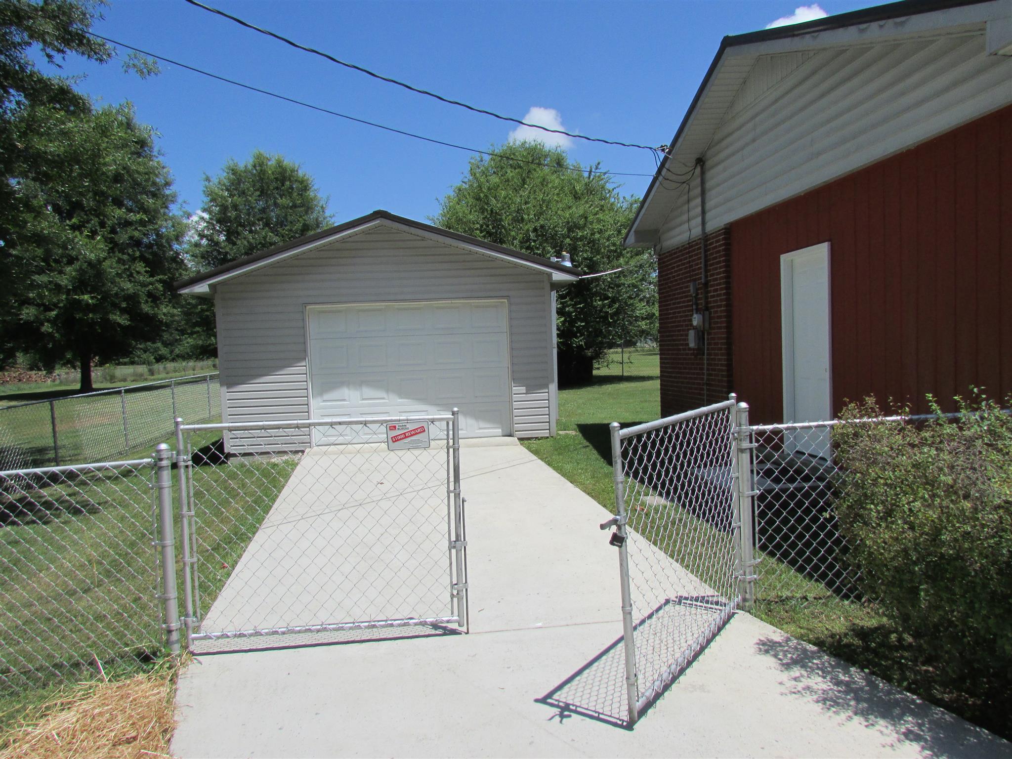 224 Gentry Road Manchester, TN 37355 - Photo 14 of 18 Gallery Image 14
