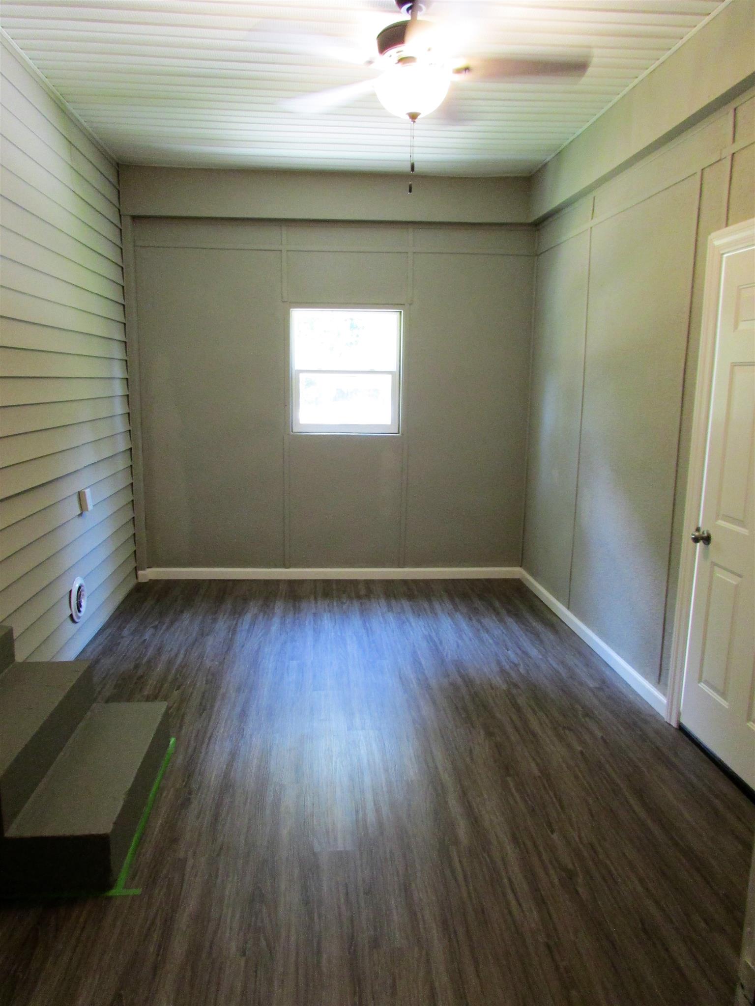 224 Gentry Road Manchester, TN 37355 - Photo 9 of 18 Gallery Image 9