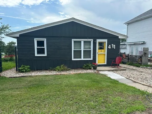 $129,900 | 431 2nd Street Northwest, Ortonville, MN 56278