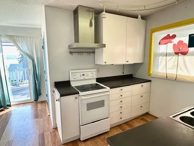 $129,900 | 431 2nd Street Northwest, Ortonville, MN 56278