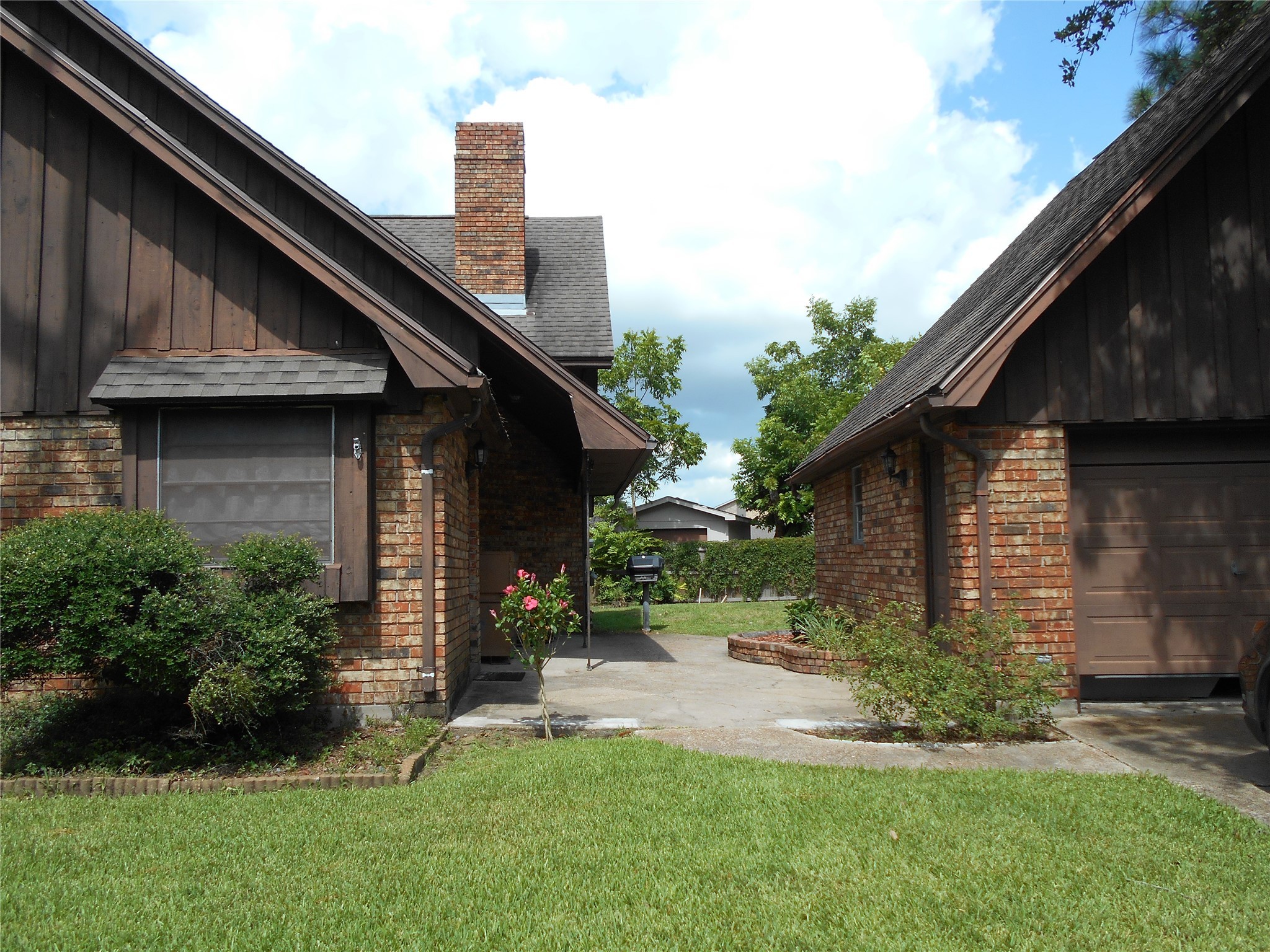 8600 Stonegate Court Port Arthur, TX 77642 - Photo 26 of 30 a view of a house with a yard and plants