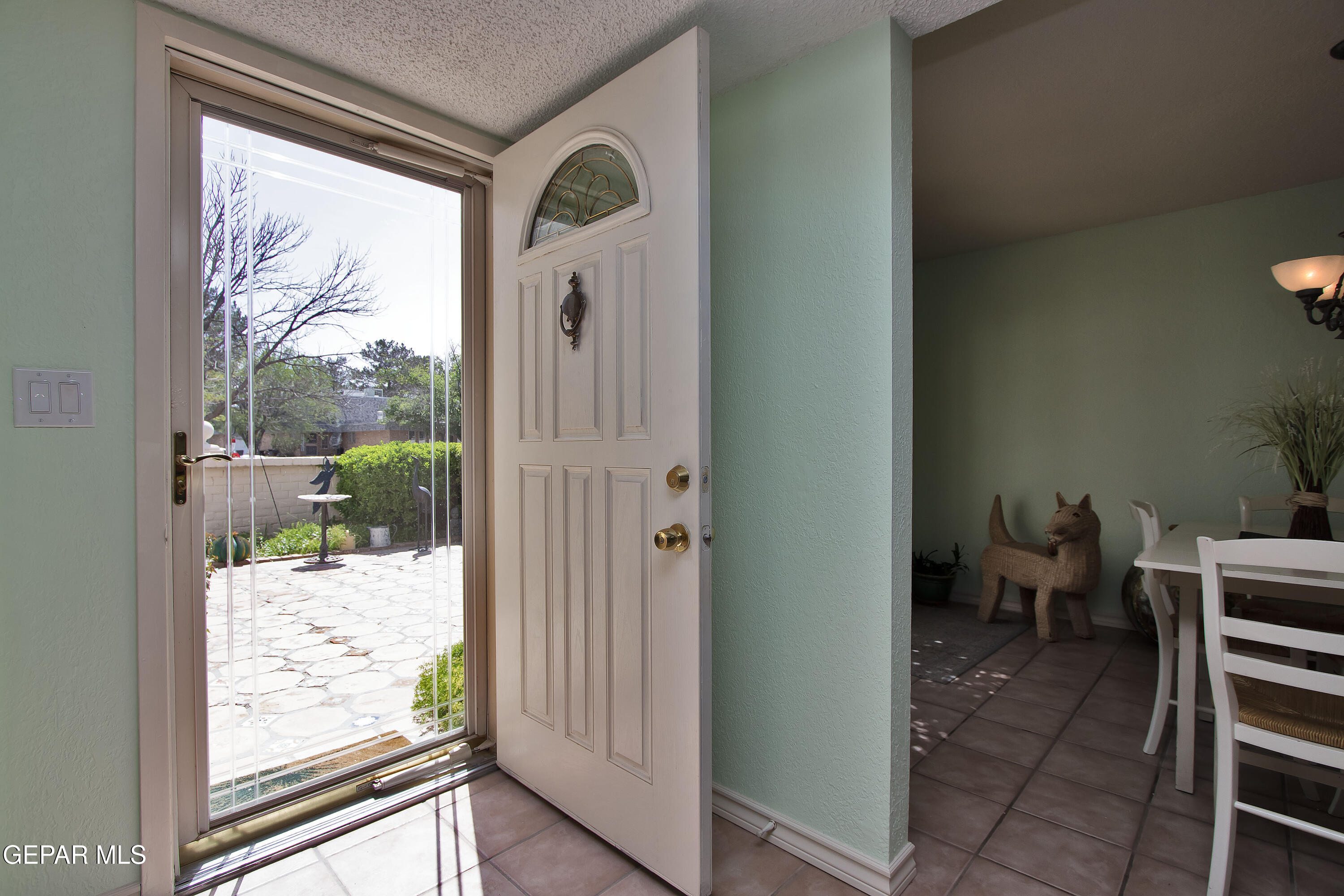 116 North Trevino Road Santa Teresa, NM 88008 - Photo 12 of 77 Entry