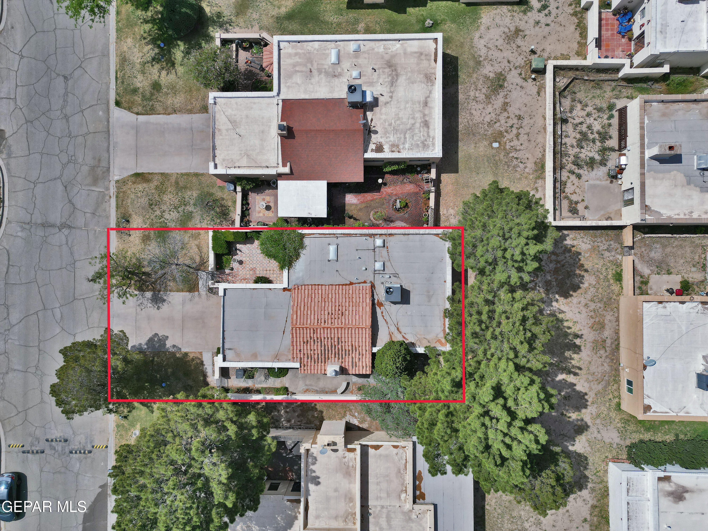 116 North Trevino Road Santa Teresa, NM 88008 - Photo 73 of 77 an aerial view of residential houses with outdoor space and parking