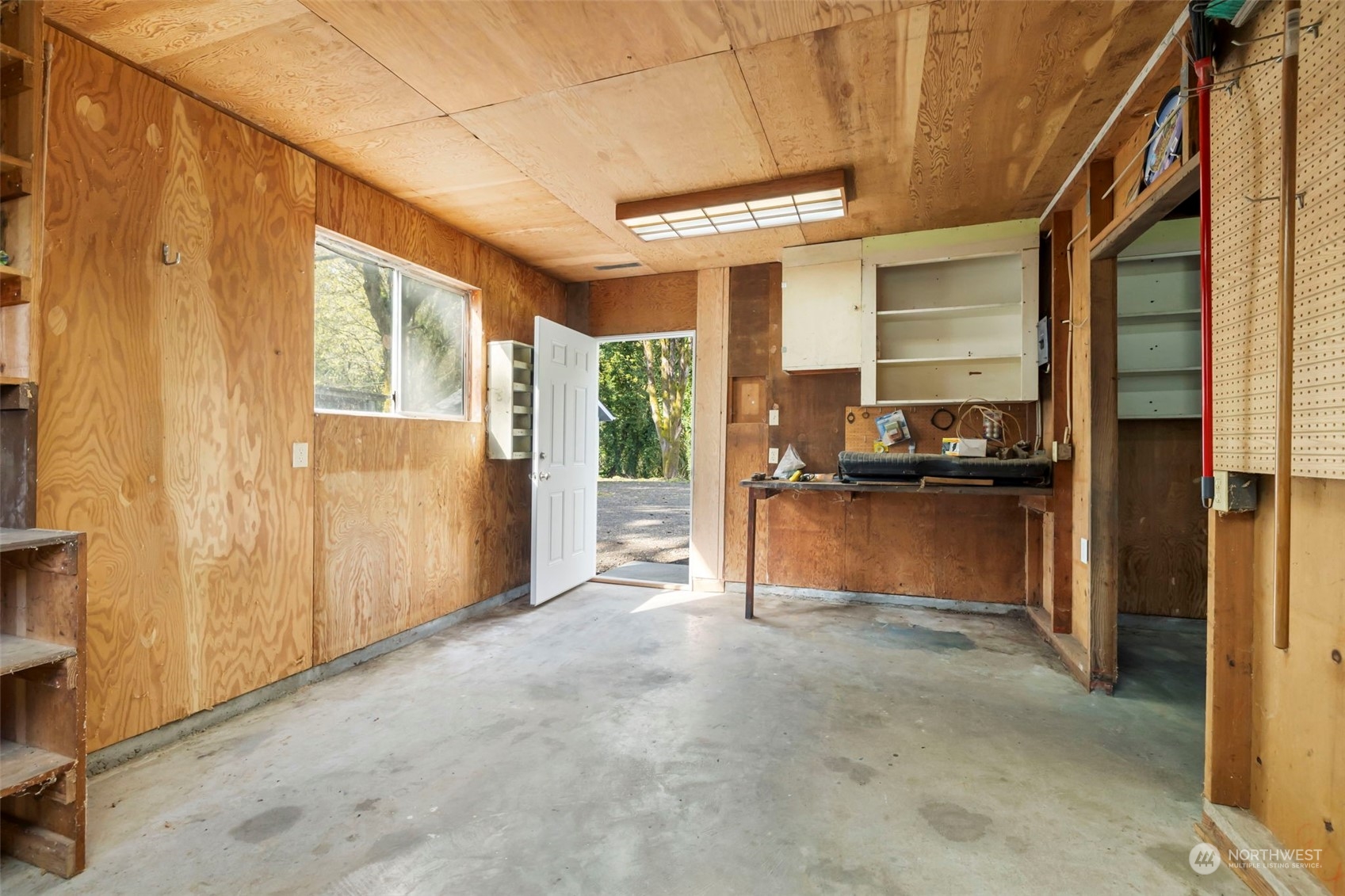 121 Sunnyhill Road West Bremerton, WA 98312 - Photo 28 of 39 Gallery Image 28