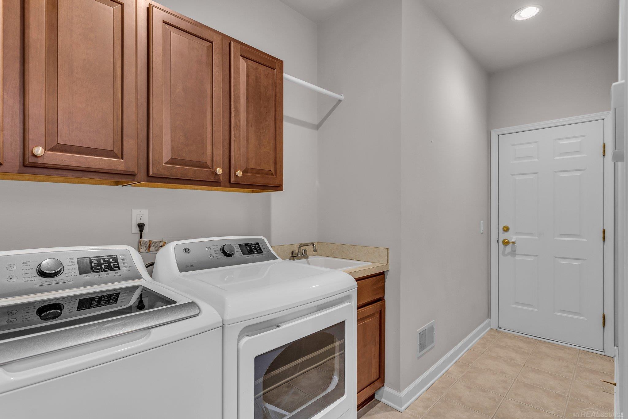 3697 Tremonte Circle Rochester, MI 48306 - Photo 18 of 29
