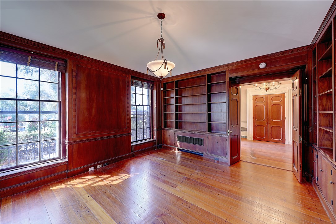 72 Manning Street, Unit 1 Providence, RI 02906 - Photo 11 of 38