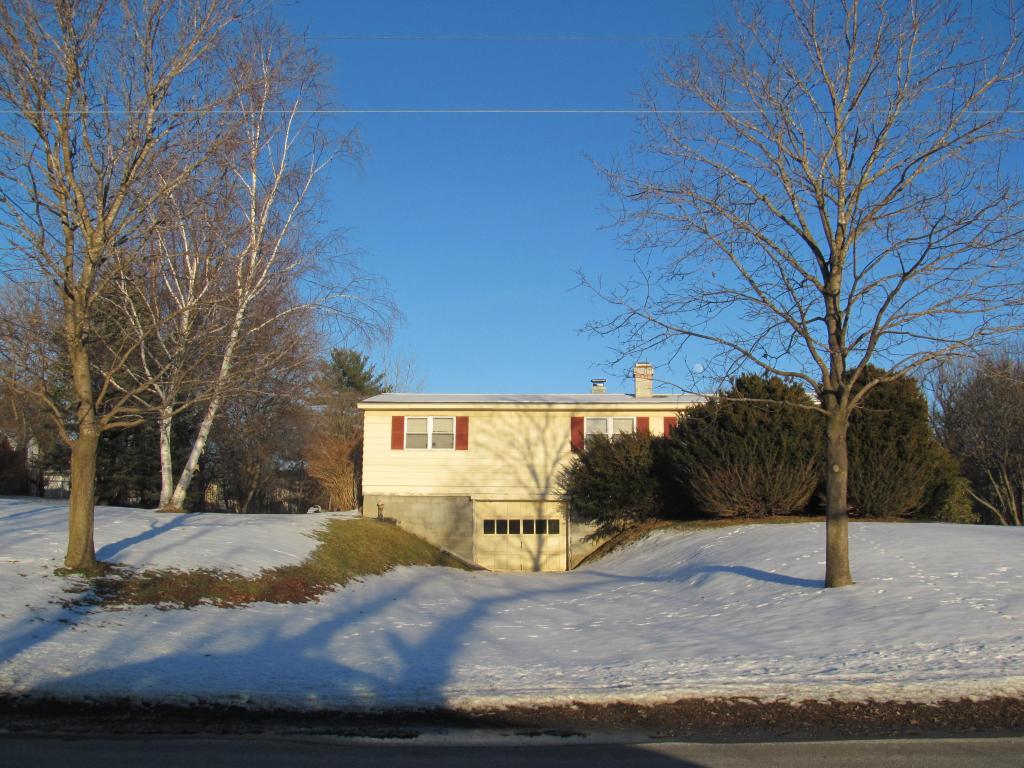 176 Forest Street Rutland, VT 05701 - Photo 3 of 13