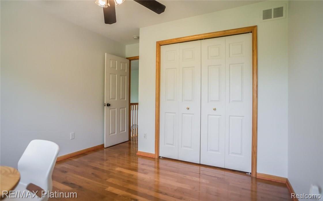 4501 Bentley Lake Road Howell, MI 48843 - Photo 27 of 40 27.jpg