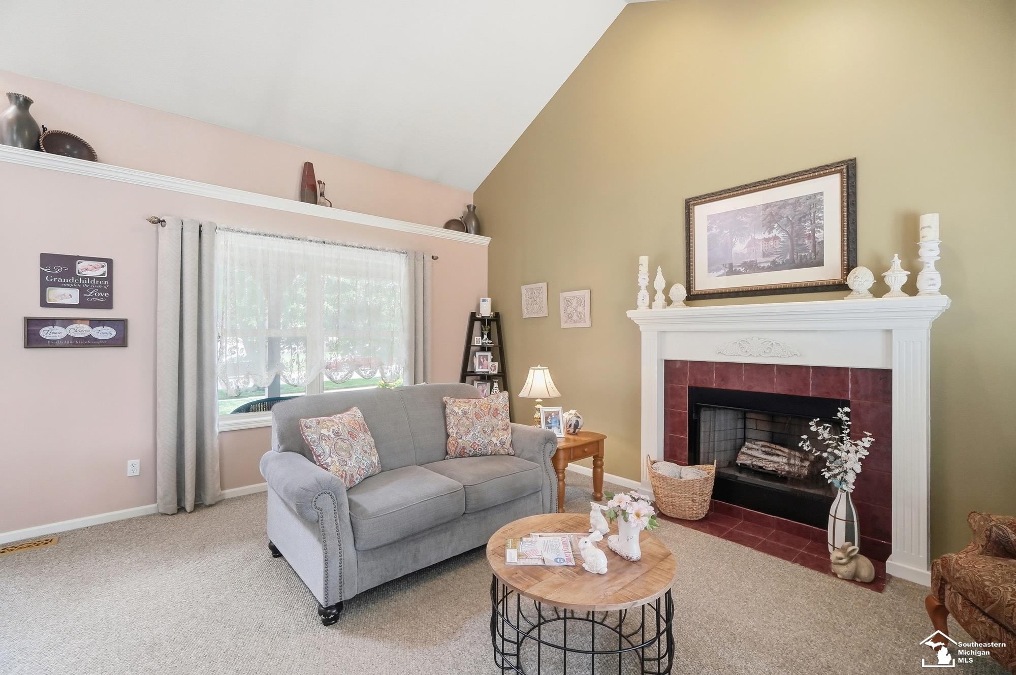 4548 Partridge Lane Newport, MI 48166 - Photo 10 of 62 50212421-dc52234e-0cbf-4ace-bb3e-1b4345481075.JPG