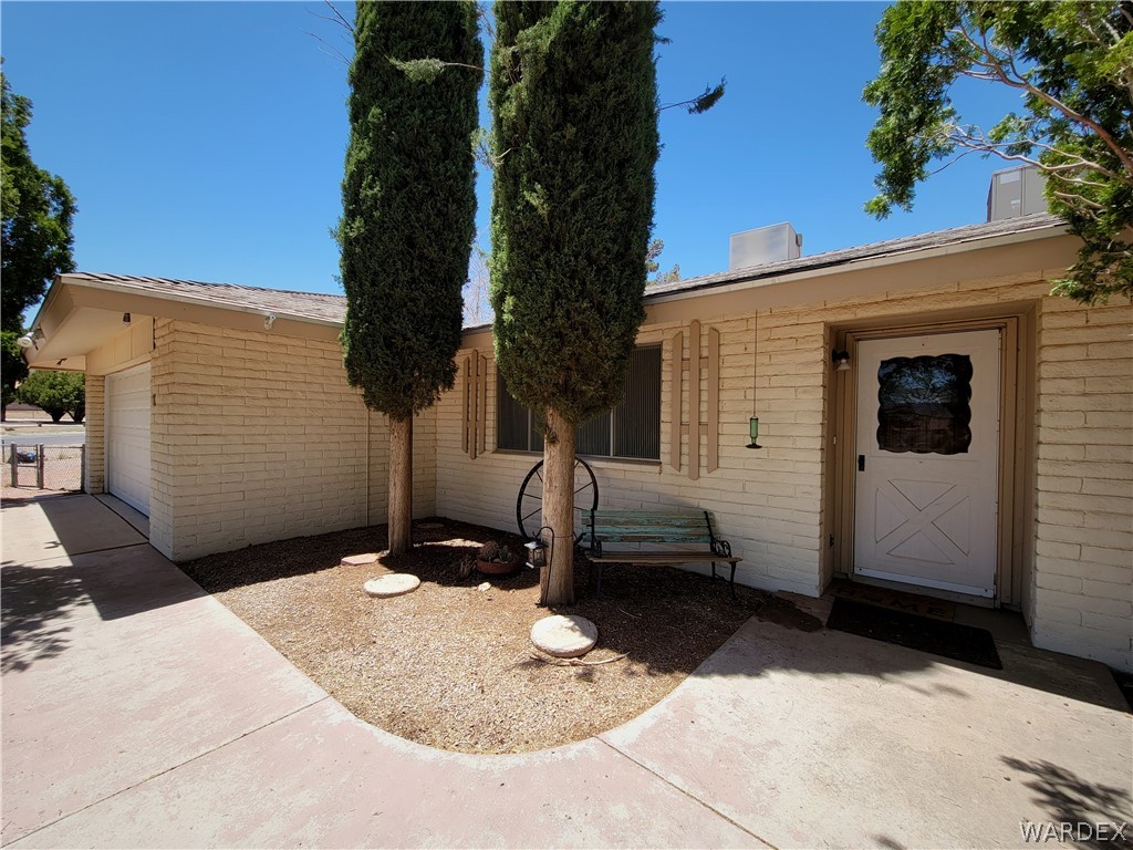 669 Riata Valley Road Kingman, AZ 86409 - Photo 17 of 68 Gallery Image 17
