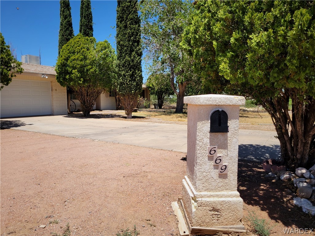 669 Riata Valley Road Kingman, AZ 86409 - Photo 4 of 68 Gallery Image 4