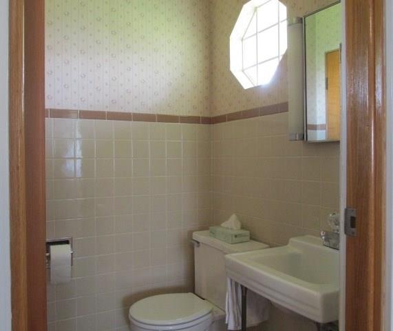1241 Mission Road Latrobe, PA 15650 - Photo 12 of 23 Gallery Image 12