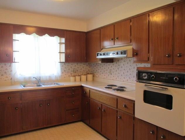 1241 Mission Road Latrobe, PA 15650 - Photo 6 of 23 Gallery Image 6