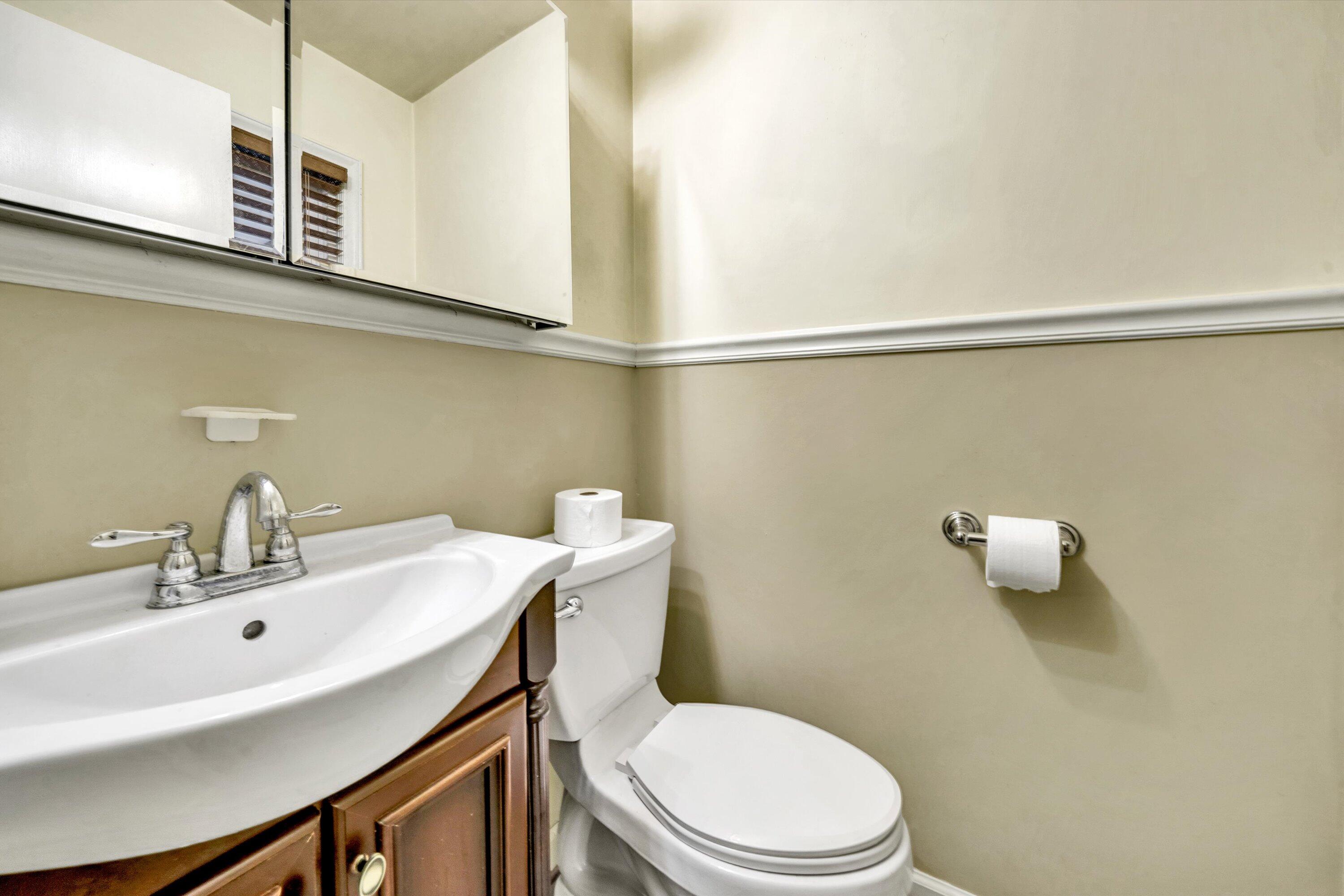 2146 Feather Road Vinton, VA 24179 - Photo 16 of 36 16-DSC00086