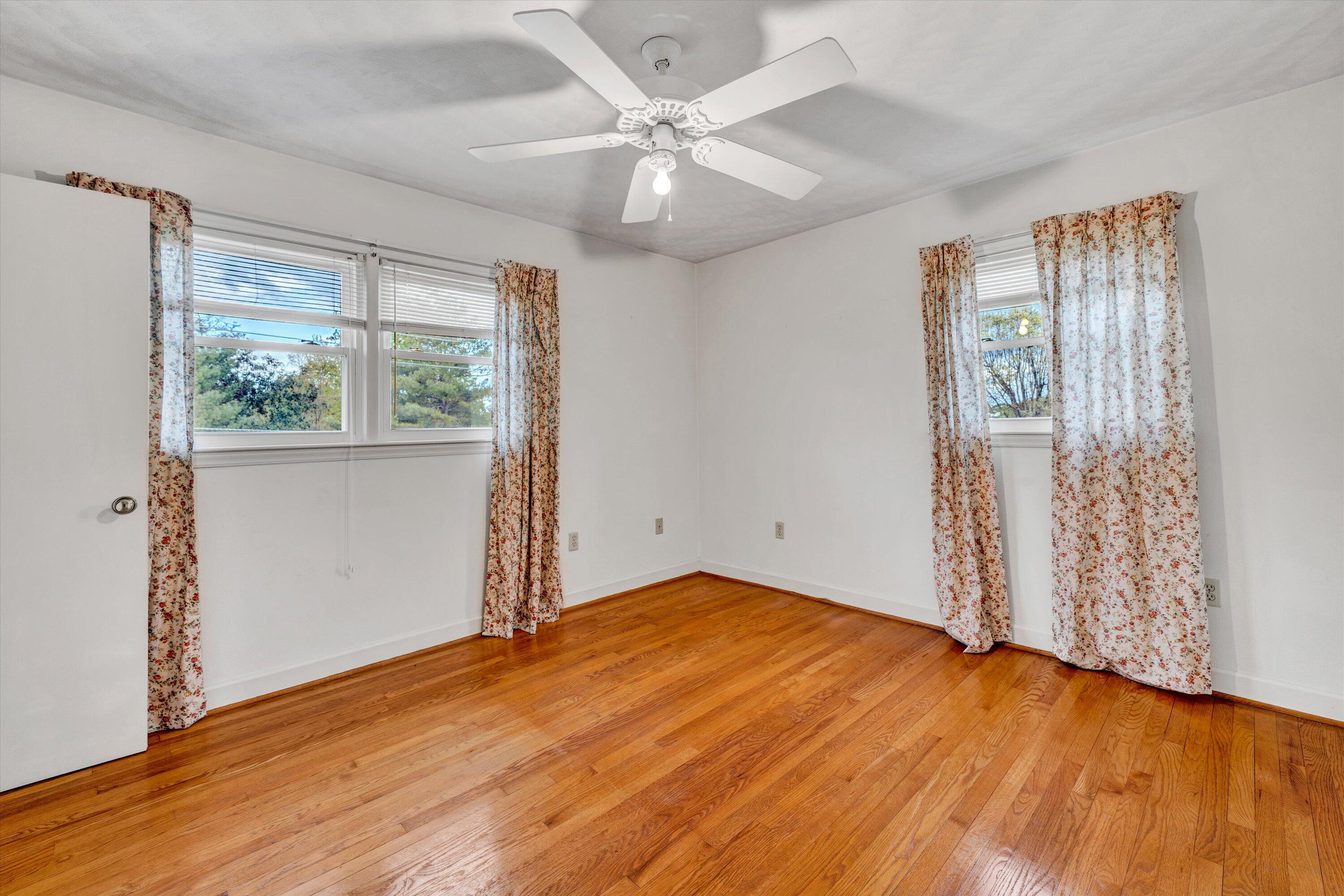 2146 Feather Road Vinton, VA 24179 - Photo 23 of 36 23-DSC00121