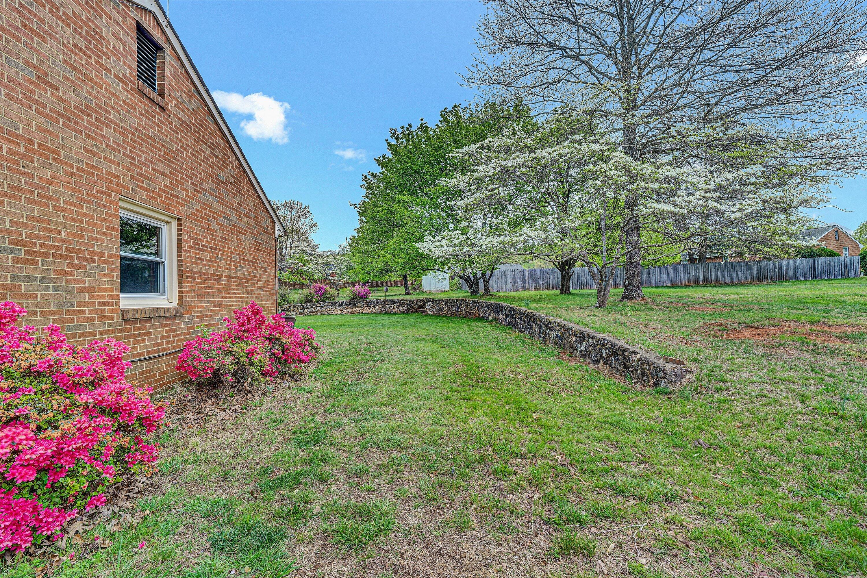 2146 Feather Road Vinton, VA 24179 - Photo 31 of 36 31-DSC00156
