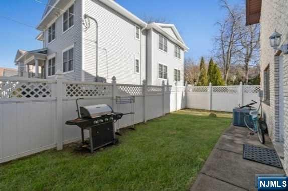 703 Day Avenue, Unit THE FIRST Ridgefield, NJ 07657 - Photo 2 of 9 Gallery Image 2