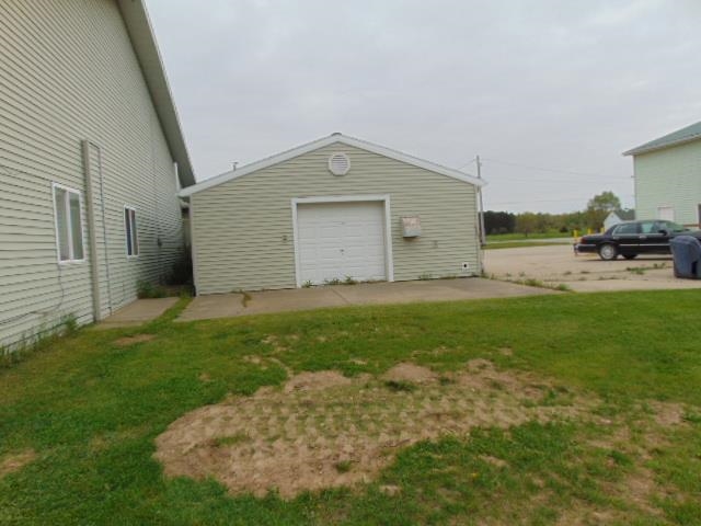 5705 North State Road Alma, MI 48801 - Photo 4 of 39