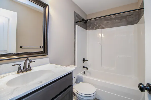 $2,230 | 502 Low Country Court, Clarksville, TN 37042