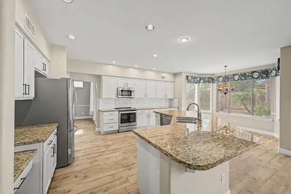 $3,500 | 6772 West Sonnet Drive, Glendale, AZ 85308
