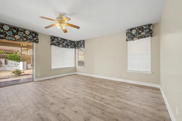 $3,500 | 6772 West Sonnet Drive, Glendale, AZ 85308