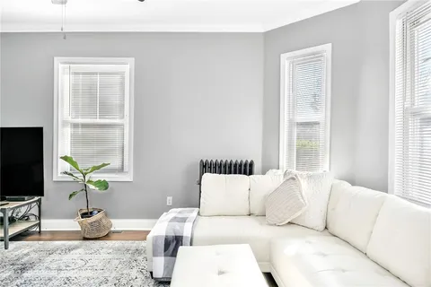 $999,000 | 90 University Avenue, Providence, RI 02906