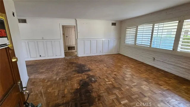 $200,000 | 112 North Center Street, Redlands, CA 92373