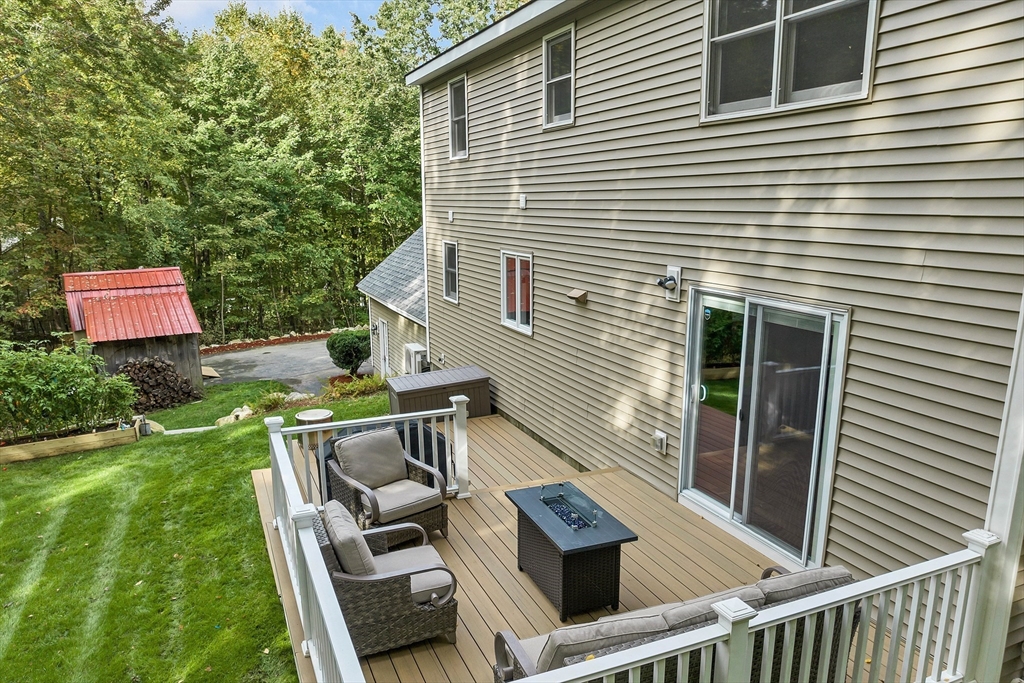 15 Mountain Road Brookline, NH 03033 - Photo 7 of 35 Gallery Image 7